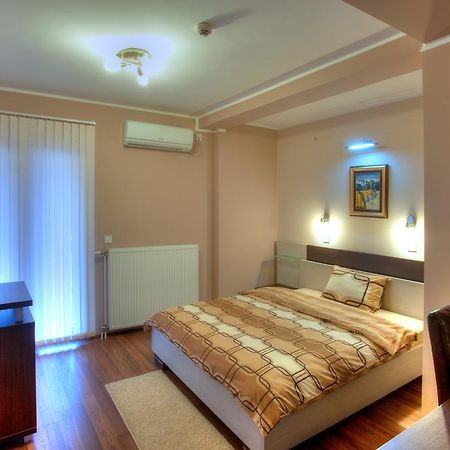 Guesthouse Vitez Vranje Luaran gambar