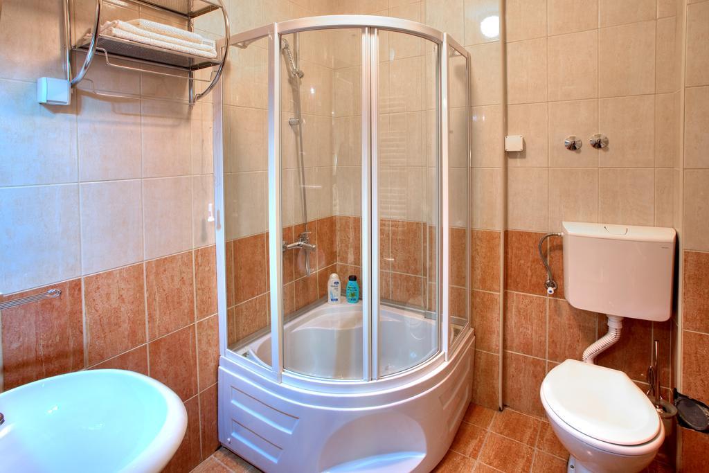 Guesthouse Vitez Vranje Luaran gambar